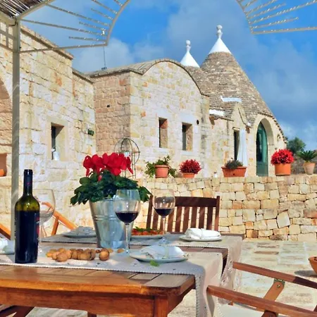 Trullo Del Pino 2